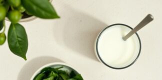 Foods high in oxalate: Why Calcium With Meals Matters Foods high in oxalate served with calcium-containing foods at a meal